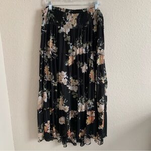 American Rag Women’s Maxi Skirt Elastic Waist Lined Black Floral Boho Size 2X